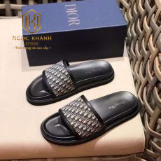 dep nam dior quai ngang mau den hoa tiet logo nho bo vien 8