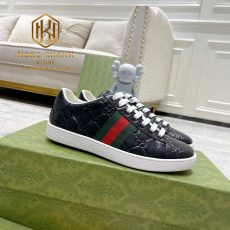 giay gucci nam the thao mau den dap logo ke vien do 3