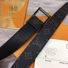 that lung louis vuitton nam day hoa tiet logo khoa kim vuong mat den 4