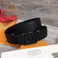 That lung Louis Vuitton nam