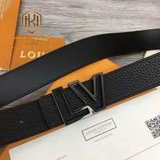 That lung Louis Vuitton nam