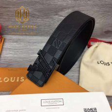 that lung louis vuitton nam mau den day hoa tiet dap caro chim mat xuoc 6