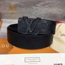 that lung louis vuitton nam mau den day hoa tiet dap caro chim mat xuoc 7