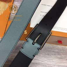 that lung louis vuitton nam mau xanh mint day taiga khoa kim mat den 2