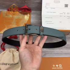 That lung Louis Vuitton nam