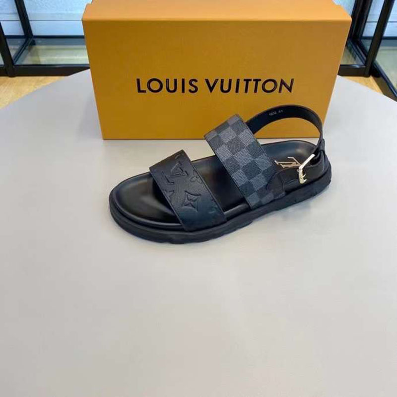 DEP NAM LOUIS VUITTON QUAI HAU MAU DEN HOA TIET HOA CHIM DLV55 6