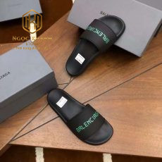 Dep balenciaga nam mau den hoa tiet chu xanh net dut 6