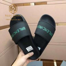 Dep balenciaga nam mau den hoa tiet chu xanh net dut 9