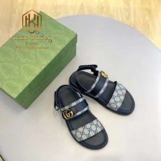 Dep gucci nam quai hau mau xam hoa tiet logo khoa chu g 2