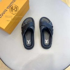 Dep louis vuitton nam quai cheo mau den hoa tiet hoa chim 9