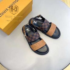 Dép Louis Vuitton nam