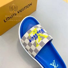 Dep louis vuitton nam quai ngang de xanh hoa tiet caro chu vang 3
