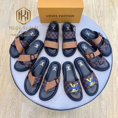 Dep louis vuitton nam quai ngang mau nau hoa tiet caro chu vang 3