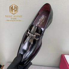 giay luoi salvatore ferragamo nam mau den da bong hoa tiet khoa trang 3