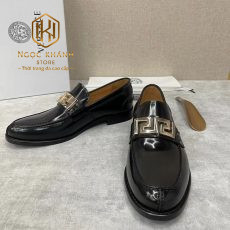 giay luoi versace nam mau den da bong hoa tiet khoa vang 7
