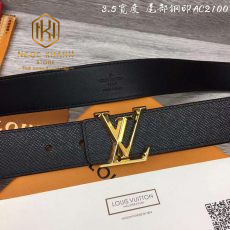 that lung louis vuitton nam da taiga mat khoa logo xuong vang 8