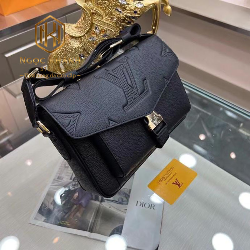 Túi đeo chéo Louis Vuitton