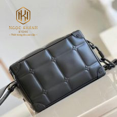 tui deo cheo louis vuitton mau den hoa tiet dap o vuong dang hop 6