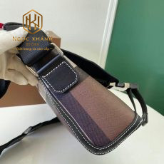 tui deo cheo nam burberry hoa tiet ke den dang khoa cai 7