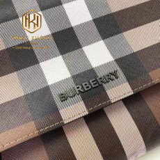tui deo cheo nam burberry hoa tiet ke den dang khoa cai 8