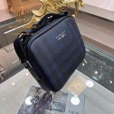 tui deo cheo nam burberry hoa tiet ke o mau xanh logo noi dang ngang 4