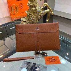 vi hermes nam cam tay da nhan hoa tiet chu in mau cam 4