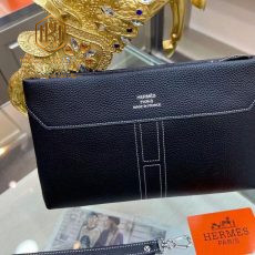 vi hermes nam cam tay da nhan hoa tiet chu in mau den 6