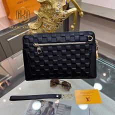 vi nam louis vuitton cam tay hoa tiet caro chim dang hai khoa 2