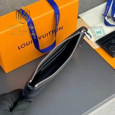 vi nam louis vuitton dang ngang mau den hoa tiet caro 6