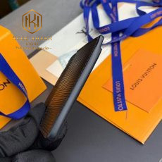 vi nam louis vuitton dung the mau den hoa tiet da epi 8