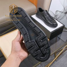 giay nam gucci mau den hoa tiet dap logo vien chu 2