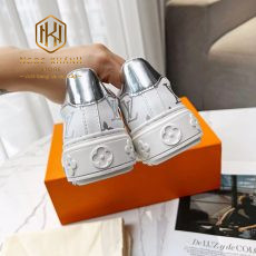 Giày nam Louis Vuitton