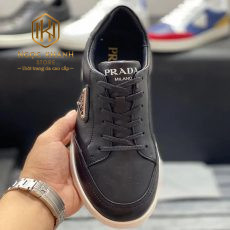 Giày nam Prada