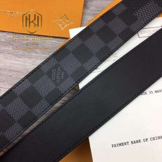 that lung louis vuitton nam day caro moi mat khoa logo rang cua den 8