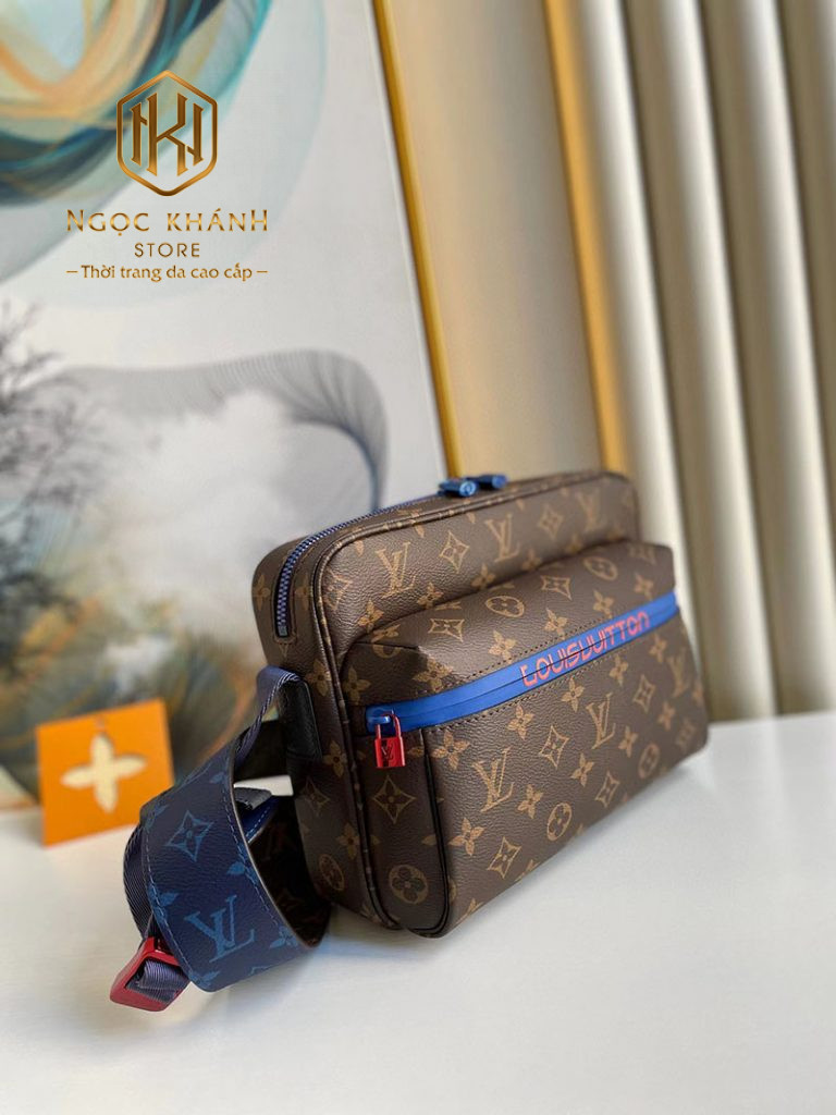 Túi đeo chéo Louis Vuitton