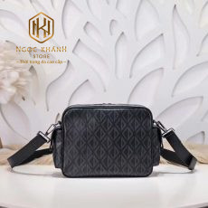 Túi đeo chéo nam Dior