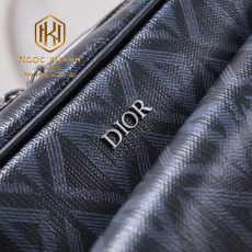 Túi đeo chéo nam Dior