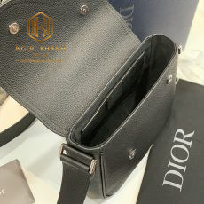 tui deo cheo nam dior mau den da nhan logo noi 6