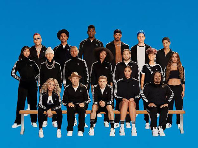 Giày nam nữ đều mang được