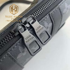 Túi đeo chéo Louis Vuitton