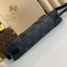 Túi đeo chéo Louis Vuitton