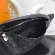 Túi đeo chéo Louis Vuitton