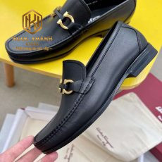 giay luoi salvatore ferragamo nam mau den da li khoa vang likeauth 1 2