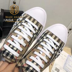 giay nam burberry hoa tiet ke nau phoi chu 8