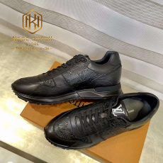 Giày nam Louis Vuitton