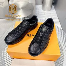 giay nam louis vuitton full den hoa tiet dap hoa chim3 1