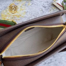 Túi đeo chéo Gucci