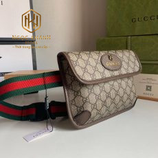 Túi đeo chéo Gucci