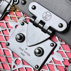 Túi đeo chéo Louis Vuitton