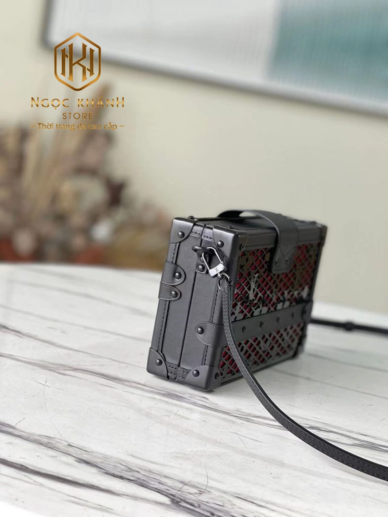 Túi đeo chéo Louis Vuitton